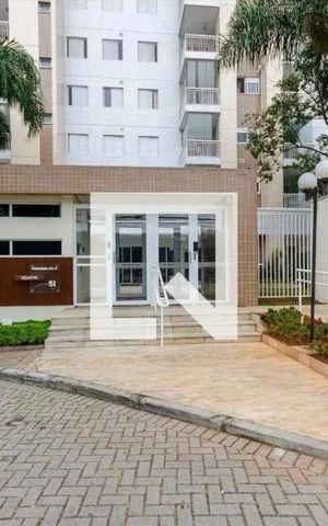 Apartamento para alugar com 74m², 3 quartos e 1 vaga Apartamento para alugar com 74m², 3 quartos e 1 vagaFachada