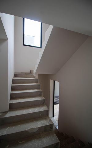 Casa de condomínio à venda com 221m², 3 quartos e 2 vagas Casa de condomínio à venda com 221m², 3 quartos e 2 vagasESCADA ACESSOS
