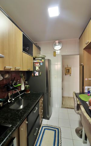 Apartamento à venda com 60m², 2 quartos e 1 vagaCozinha e Área de Serviço