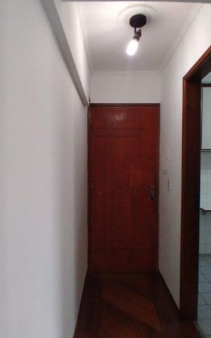 Apartamento à venda com 72m², 2 quartos e 2 vagas Apartamento à venda com 72m², 2 quartos e 2 vagasCorredor