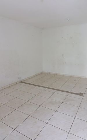 Casa à venda com 500m², 7 quartos e sem vagaSala 2