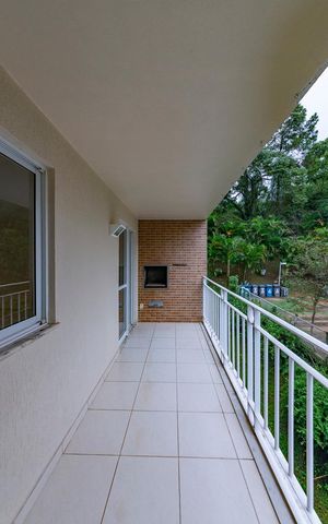 Apartamento à venda com 90m², 3 quartos e 2 vagas Apartamento à venda com 90m², 3 quartos e 2 vagasVaranda