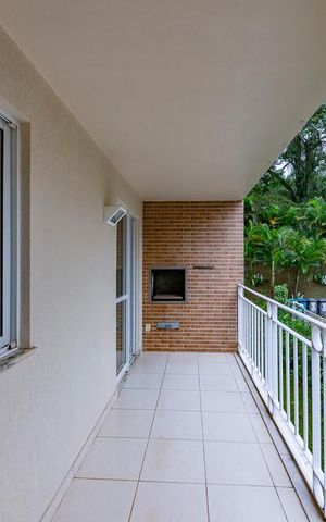 Apartamento à venda com 90m², 3 quartos e 2 vagas Apartamento à venda com 90m², 3 quartos e 2 vagasVaranda
