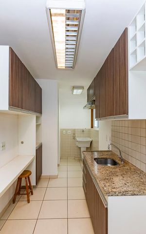 Apartamento à venda com 90m², 3 quartos e 2 vagas Apartamento à venda com 90m², 3 quartos e 2 vagasCozinha