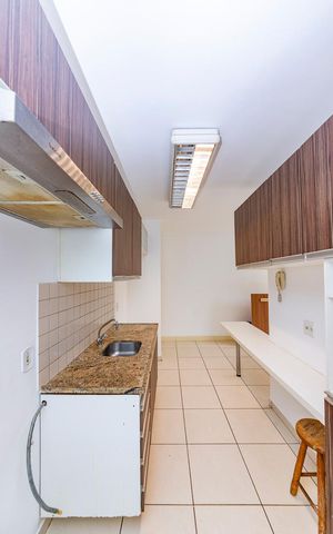 Apartamento à venda com 90m², 3 quartos e 2 vagas Apartamento à venda com 90m², 3 quartos e 2 vagasCozinha