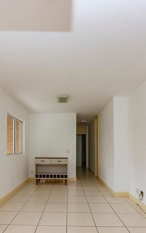 Apartamento à venda com 90m², 3 quartos e 2 vagas Apartamento à venda com 90m², 3 quartos e 2 vagasSala