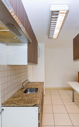 Apartamento à venda com 90m², 3 quartos e 2 vagas Apartamento à venda com 90m², 3 quartos e 2 vagasCozinha