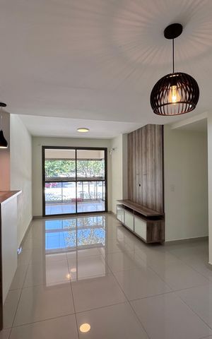 Apartamento à venda com 85m², 3 quartos e 1 vaga Apartamento à venda com 85m², 3 quartos e 1 vagaSala