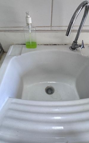 Apartamento à venda com 85m², 3 quartos e 1 vaga Apartamento à venda com 85m², 3 quartos e 1 vagaCozinha e Área de Serviço