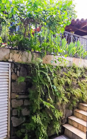 Casa de condomínio à venda com 250m², 5 quartos e 4 vagasÁrea de Serviço