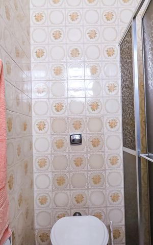 Casa de condomínio à venda com 250m², 5 quartos e 4 vagasBanheiro da Suíte