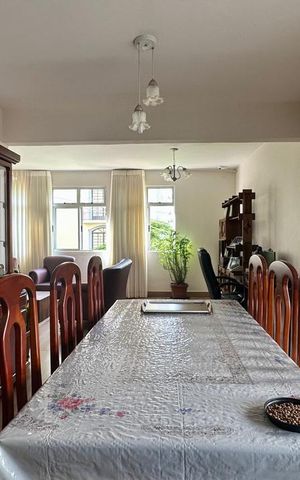 Apartamento à venda com 240m², 4 quartos e 1 vaga Apartamento à venda com 240m², 4 quartos e 1 vagaSala de jantar