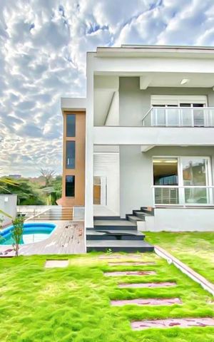 Casa para alugar com 597m², 4 quartos e 6 vagas Casa para alugar com 597m², 4 quartos e 6 vagasFachada