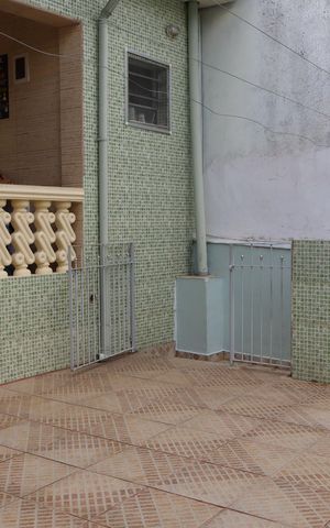 Casa à venda com 156m², 3 quartos e 3 vagasVaranda 2
