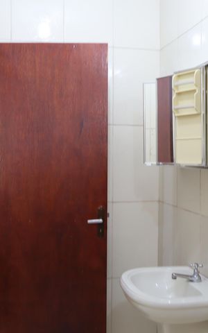 Casa à venda com 156m², 3 quartos e 3 vagasBanheiro Suite