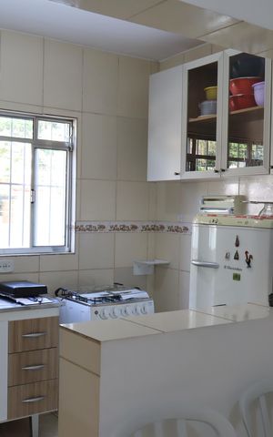 Casa à venda com 156m², 3 quartos e 3 vagasCozinha 1