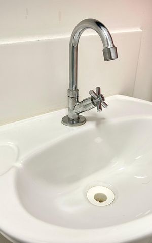 Apartamento à venda com 36m², 2 quartos e sem vaga Apartamento à venda com 36m², 2 quartos e sem vagaBanheiro