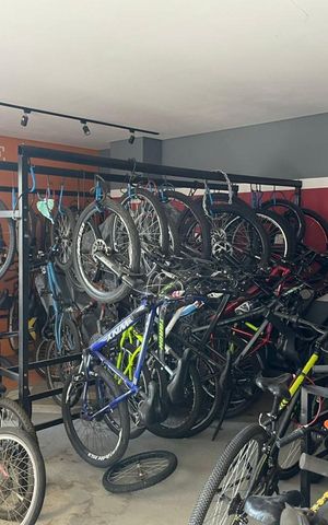 Apartamento à venda com 36m², 2 quartos e sem vaga Apartamento à venda com 36m², 2 quartos e sem vagaBicicletário
