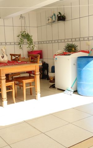 Casa à venda com 180m², 3 quartos e 2 vagasÁrea de Serviço