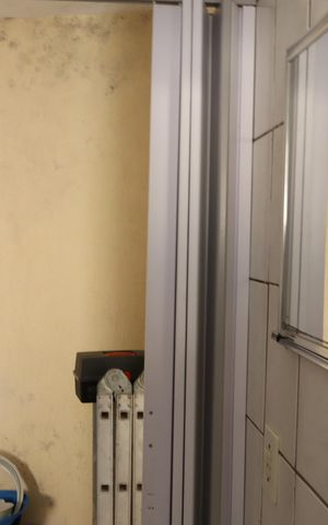 Casa à venda com 180m², 3 quartos e 2 vagasBanheiro 3
