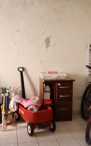 Casa à venda com 180m², 3 quartos e 2 vagasQuarto de Serviço 2