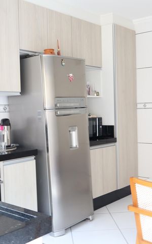 Casa à venda com 180m², 3 quartos e 2 vagasCozinha