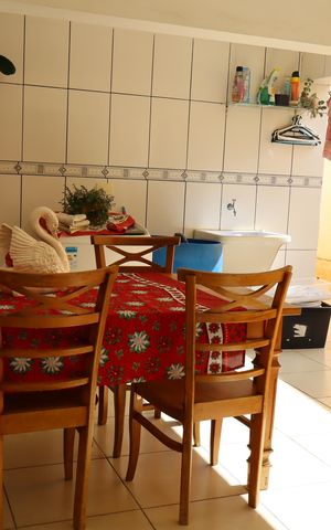 Casa à venda com 180m², 3 quartos e 2 vagasÁrea de Serviço