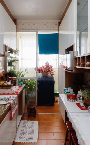 Apartamento à venda com 82m², 2 quartos e 1 vaga Apartamento à venda com 82m², 2 quartos e 1 vagaCozinha - Armários