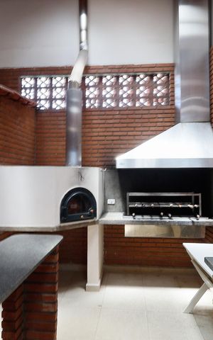 Apartamento à venda com 82m², 2 quartos e 1 vaga Apartamento à venda com 82m², 2 quartos e 1 vagaÁrea comum - Churrasqueira