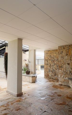 Apartamento à venda com 82m², 2 quartos e 1 vaga Apartamento à venda com 82m², 2 quartos e 1 vagaEntrada