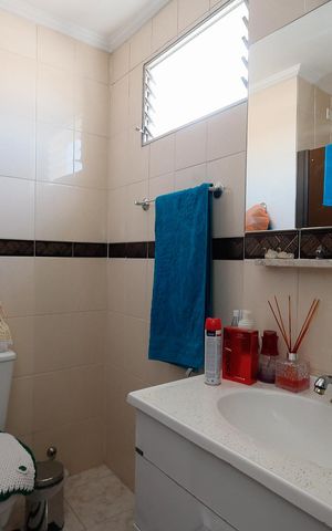 Apartamento à venda com 82m², 2 quartos e 1 vaga Apartamento à venda com 82m², 2 quartos e 1 vagaBanheiro da Suíte 1