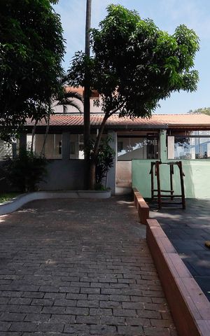 Apartamento à venda com 82m², 2 quartos e 1 vaga Apartamento à venda com 82m², 2 quartos e 1 vagaÁrea comum - Playground