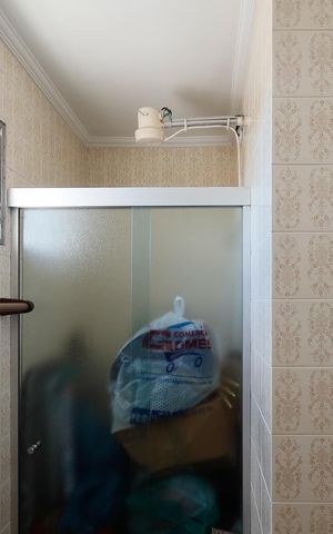 Apartamento à venda com 82m², 2 quartos e 1 vaga Apartamento à venda com 82m², 2 quartos e 1 vagaBanheiro da Suíte 2