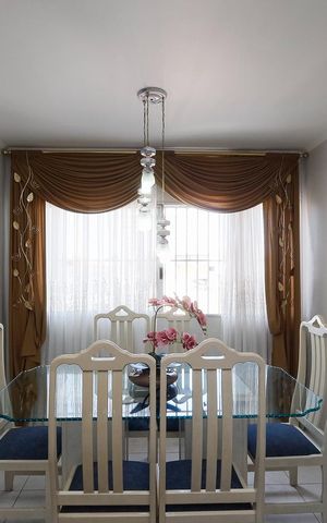 Apartamento à venda com 82m², 2 quartos e 1 vaga Apartamento à venda com 82m², 2 quartos e 1 vagaSala