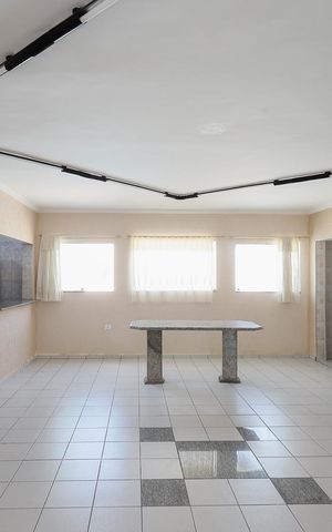 Apartamento à venda com 82m², 2 quartos e 1 vaga Apartamento à venda com 82m², 2 quartos e 1 vagaÁrea comum - Salão de festas