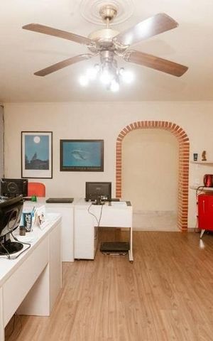 Casa para alugar com 580m², 4 quartos e 6 vagasQuarto 4 