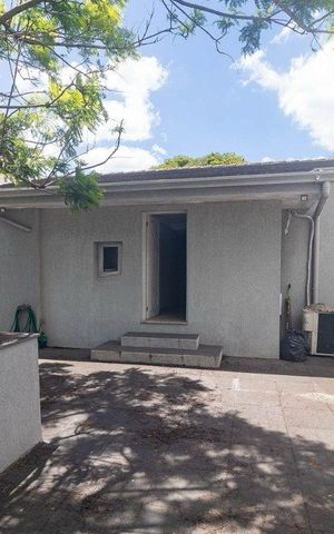 Casa para alugar com 408m², 3 quartos e sem vagaÁrea Externa 