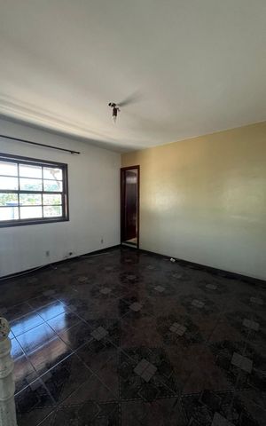 Casa à venda com 321m², 5 quartos e 3 vagasQuarto