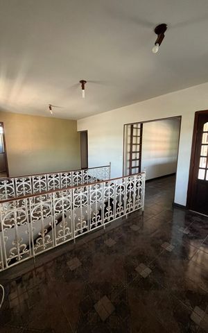 Casa à venda com 321m², 5 quartos e 3 vagasSegunda sala