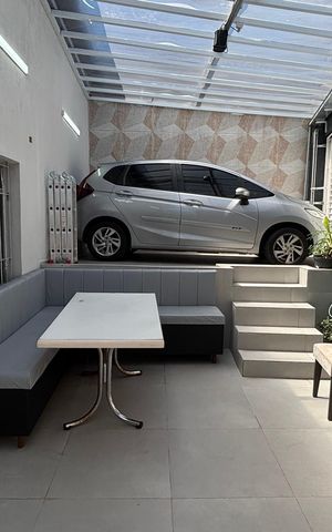 Casa para alugar com 80m², 3 quartos e 1 vaga Casa para alugar com 80m², 3 quartos e 1 vagaQuintal - Garagem