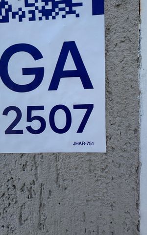Casa para alugar com 80m², 3 quartos e 1 vaga Casa para alugar com 80m², 3 quartos e 1 vagaFachada