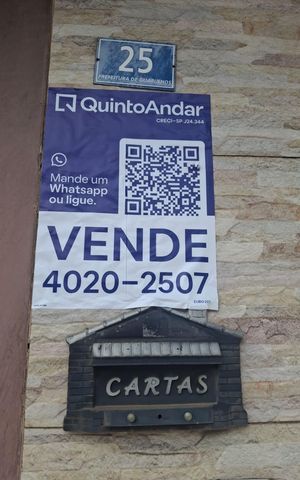 Casa à venda com 184m², 3 quartos e 2 vagas Casa à venda com 184m², 3 quartos e 2 vagasPlaca