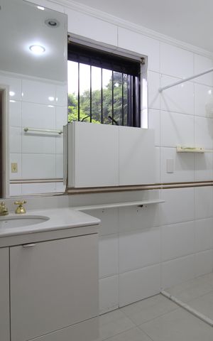 Apartamento à venda com 116m², 2 quartos e 2 vagasBanheiro da Suíte 2