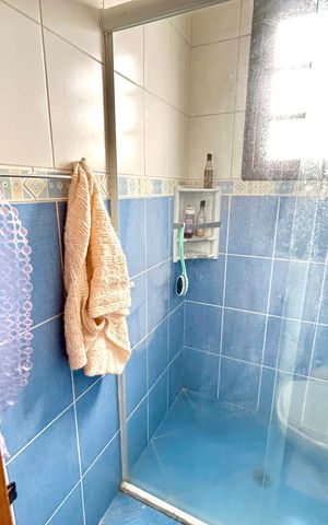 Casa à venda com 160m², 3 quartos e 2 vagasBanheiro da Suíte