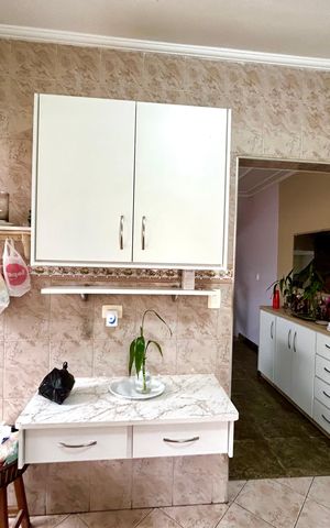 Casa à venda com 160m², 3 quartos e 2 vagasCozinha