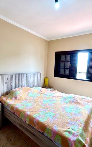 Casa à venda com 160m², 3 quartos e 2 vagasQuarto Suíte