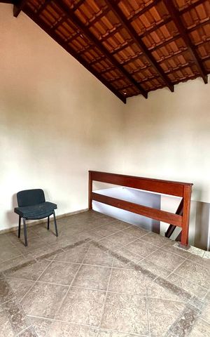 Casa à venda com 160m², 3 quartos e 2 vagasSala 2