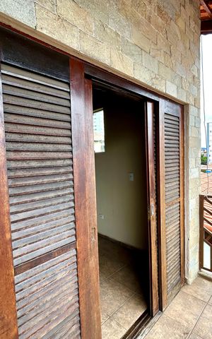 Casa à venda com 160m², 3 quartos e 2 vagasVaranda da Sala