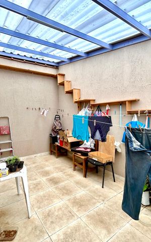 Casa à venda com 160m², 3 quartos e 2 vagasQuintal 