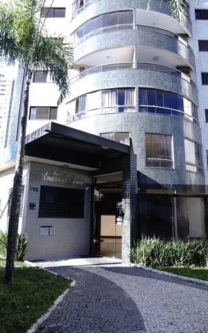 Apartamento para alugar com 96m², 3 quartos e 2 vagas